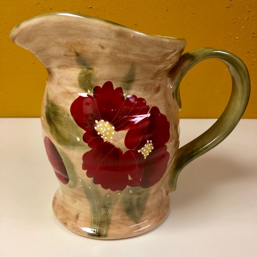 Ambiance Fleur Rustique 48oz Pitcher